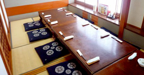 あらゆる用途で使える大小の個室があります。 和楽心 魚住店 個室